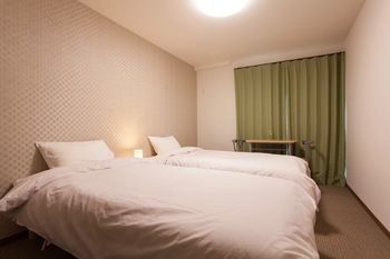 Oyo Gojo Apartamento *